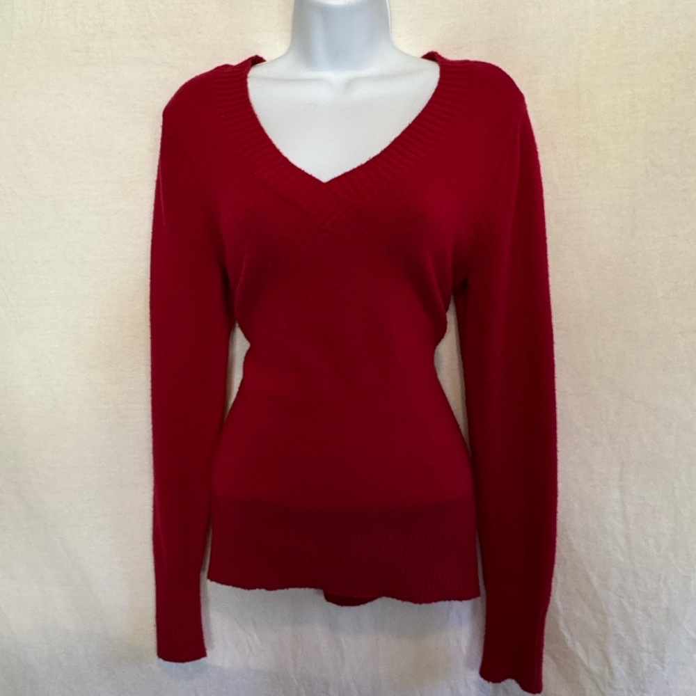 C-27 St. John’s Bay Red Long Sleeve PulloverSweater Size M